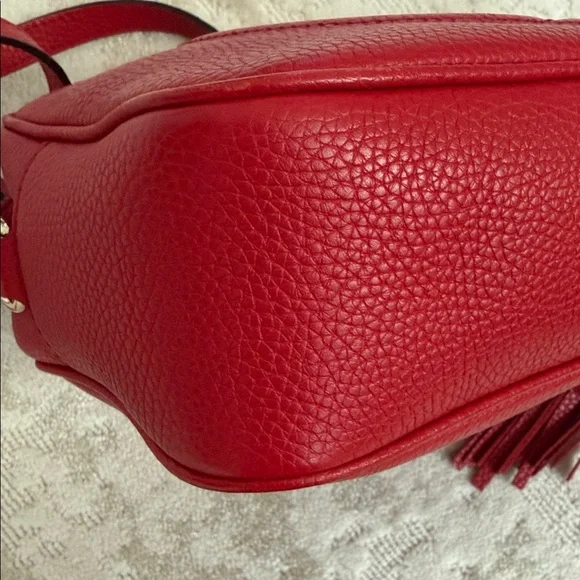 Authentic Gucci Soho Disco Red Pebbled Leather Crossbody w/ Dust Bag - Picture 11 of 15